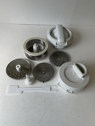 Magimix food processor cutting - food,